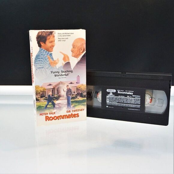 Roommates VHS 1998 Movie Peter Falk D.B. Sweeney - Picture 2 of 4